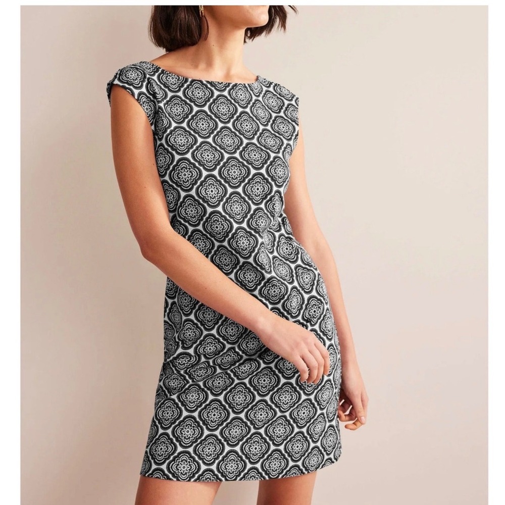 Boden Black & White Medallion Print Sheath Dress NWT Size US 4L